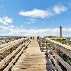 Holiday home Mainsail 131 - Beachfront 2br With Free Seasonal Service, Destin